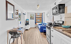 1 Bedroom In The Best Location In South Beach !